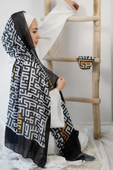 Black Kufic Mask