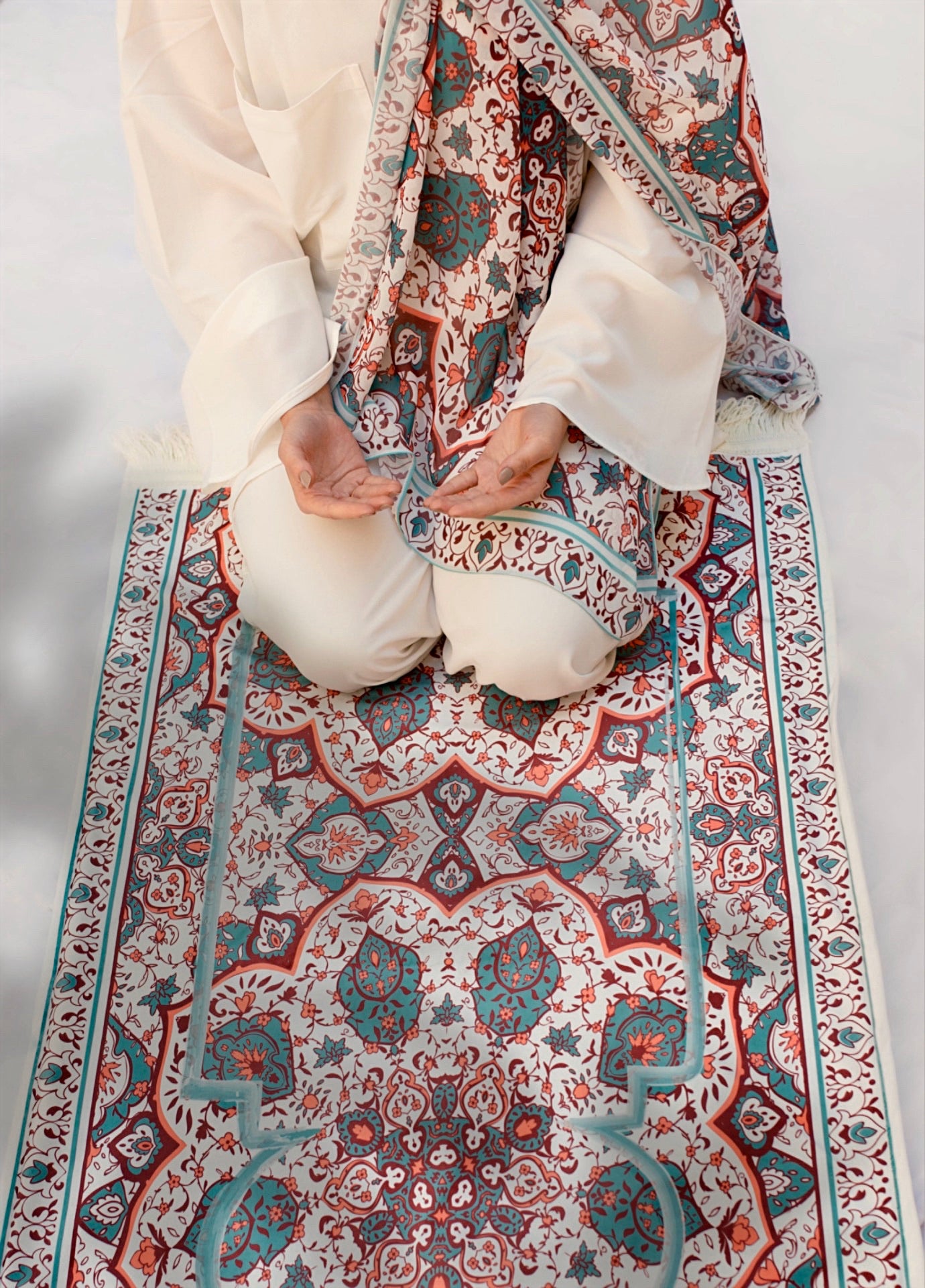 Damascus Scarf & Prayer mat set