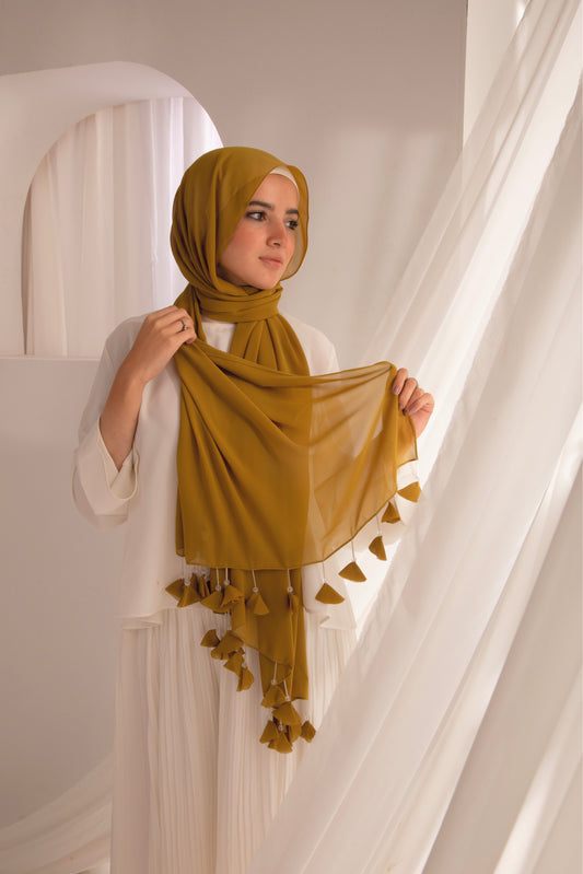 Tassel Wonders - Chestnut